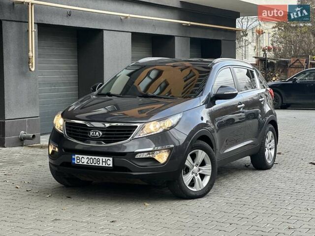 Сірий Кіа Sportage, об'ємом двигуна 2 л та пробігом 185 тис. км за 13399 $, фото 1 на Automoto.ua