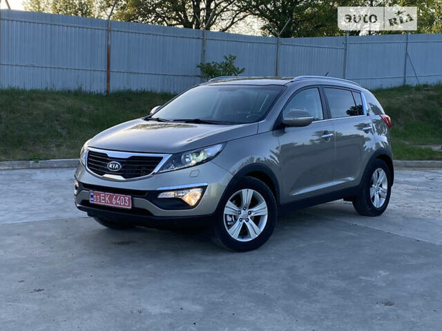 Серый Киа Sportage, объемом двигателя 1.7 л и пробегом 101 тыс. км за 12990 $, фото 207 на Automoto.ua