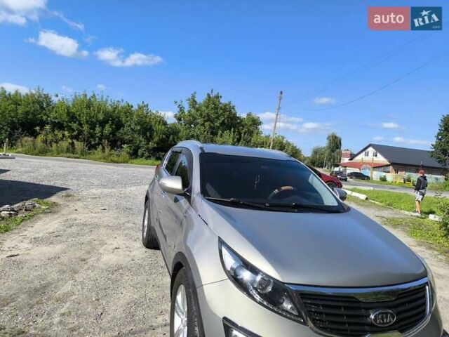Серый Киа Sportage, объемом двигателя 2 л и пробегом 205 тыс. км за 12200 $, фото 6 на Automoto.ua