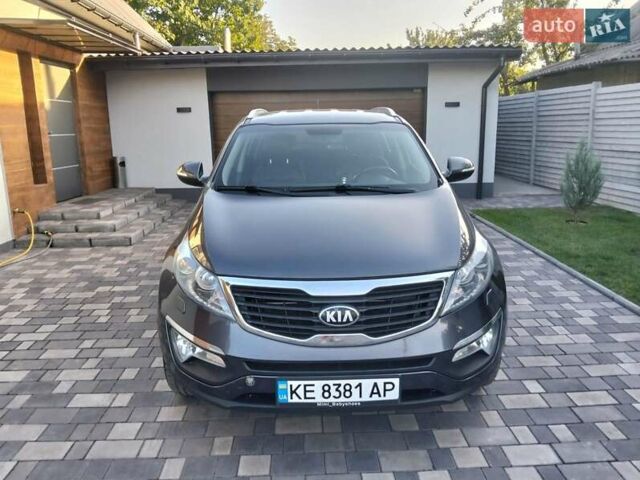 Сірий Кіа Sportage, об'ємом двигуна 2 л та пробігом 230 тис. км за 12400 $, фото 7 на Automoto.ua
