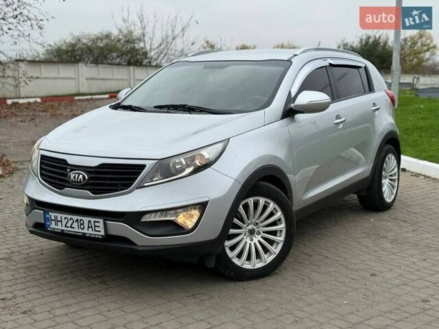 Серый Киа Sportage, объемом двигателя 2 л и пробегом 198 тыс. км за 13600 $, фото 3 на Automoto.ua