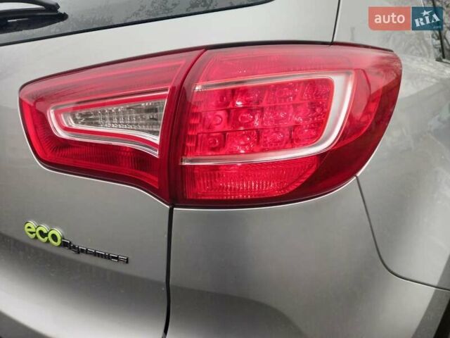 Серый Киа Sportage, объемом двигателя 1.7 л и пробегом 224 тыс. км за 11900 $, фото 66 на Automoto.ua