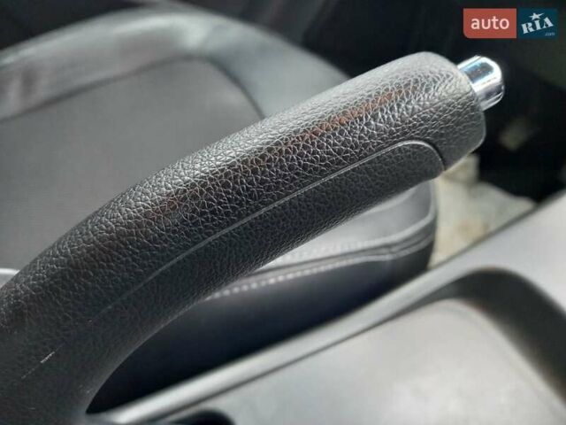 Серый Киа Sportage, объемом двигателя 1.7 л и пробегом 224 тыс. км за 11900 $, фото 30 на Automoto.ua