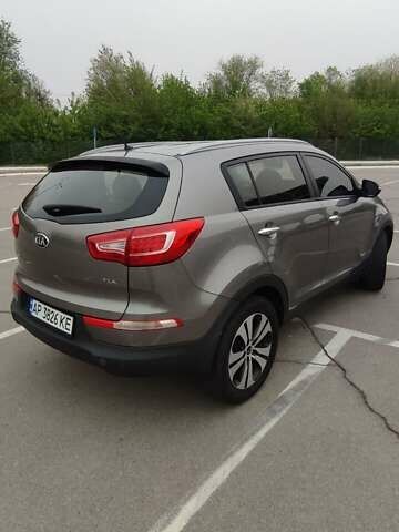 Серый Киа Sportage, объемом двигателя 2 л и пробегом 163 тыс. км за 14400 $, фото 3 на Automoto.ua