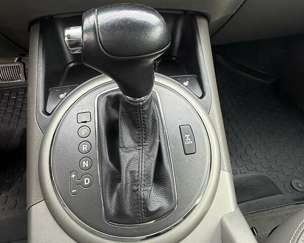 Серый Киа Sportage, объемом двигателя 2 л и пробегом 192 тыс. км за 14000 $, фото 22 на Automoto.ua