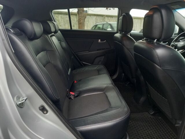 Серый Киа Sportage, объемом двигателя 1.7 л и пробегом 227 тыс. км за 11999 $, фото 16 на Automoto.ua