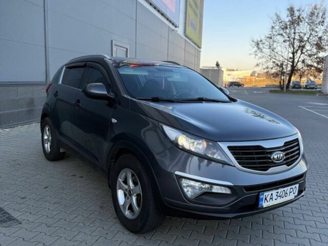 Серый Киа Sportage, объемом двигателя 1.7 л и пробегом 119 тыс. км за 11500 $, фото 1 на Automoto.ua