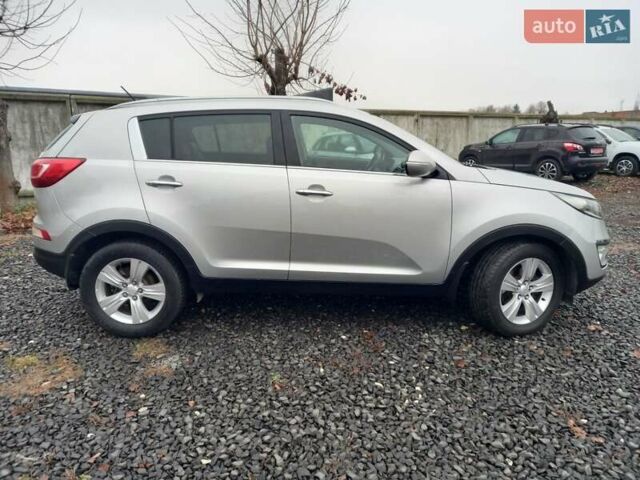 Серый Киа Sportage, объемом двигателя 1.7 л и пробегом 224 тыс. км за 11900 $, фото 52 на Automoto.ua