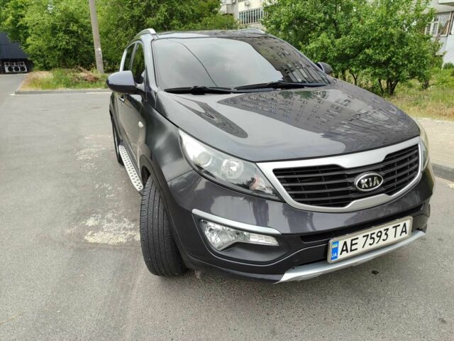 Серый Киа Sportage, объемом двигателя 2 л и пробегом 93 тыс. км за 12500 $, фото 1 на Automoto.ua