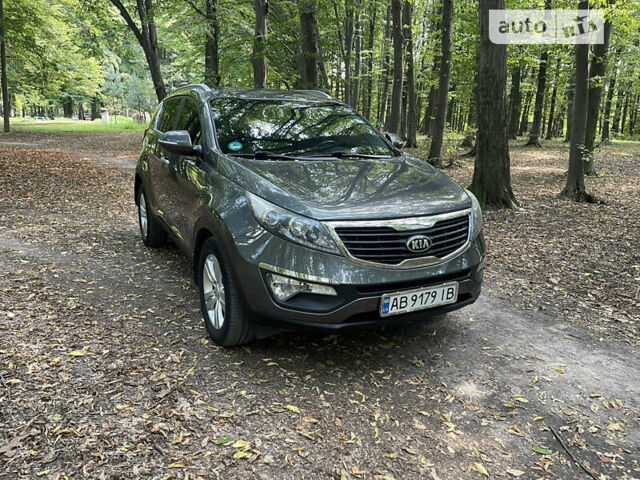 Серый Киа Sportage, объемом двигателя 1.7 л и пробегом 243 тыс. км за 12400 $, фото 8 на Automoto.ua