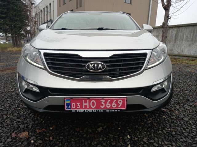 Серый Киа Sportage, объемом двигателя 1.7 л и пробегом 227 тыс. км за 11999 $, фото 7 на Automoto.ua