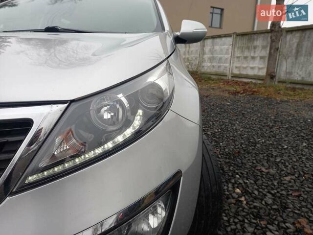 Серый Киа Sportage, объемом двигателя 1.7 л и пробегом 224 тыс. км за 11900 $, фото 59 на Automoto.ua
