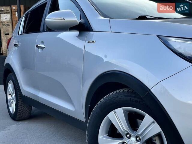 Серый Киа Sportage, объемом двигателя 2 л и пробегом 246 тыс. км за 12999 $, фото 28 на Automoto.ua