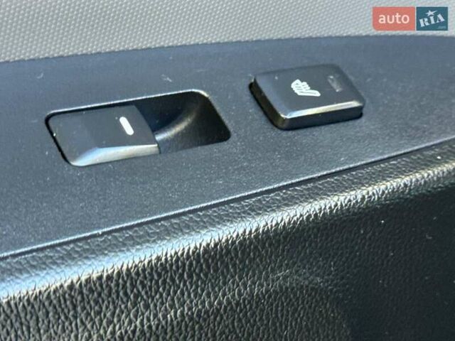 Сірий Кіа Sportage, об'ємом двигуна 2 л та пробігом 142 тис. км за 11450 $, фото 32 на Automoto.ua