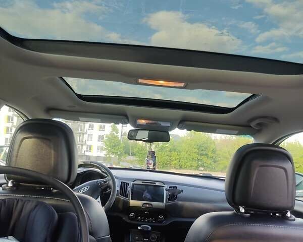 Серый Киа Sportage, объемом двигателя 2 л и пробегом 182 тыс. км за 14650 $, фото 8 на Automoto.ua
