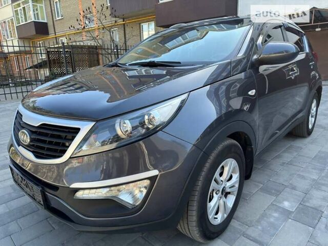 Серый Киа Sportage, объемом двигателя 1.7 л и пробегом 103 тыс. км за 11999 $, фото 8 на Automoto.ua