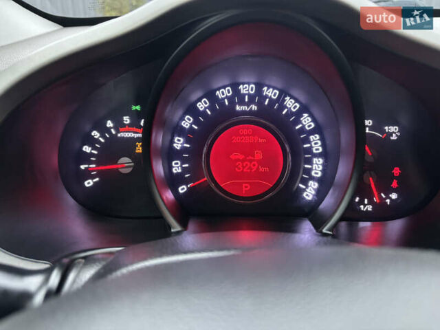Сірий Кіа Sportage, об'ємом двигуна 2 л та пробігом 202 тис. км за 13500 $, фото 9 на Automoto.ua