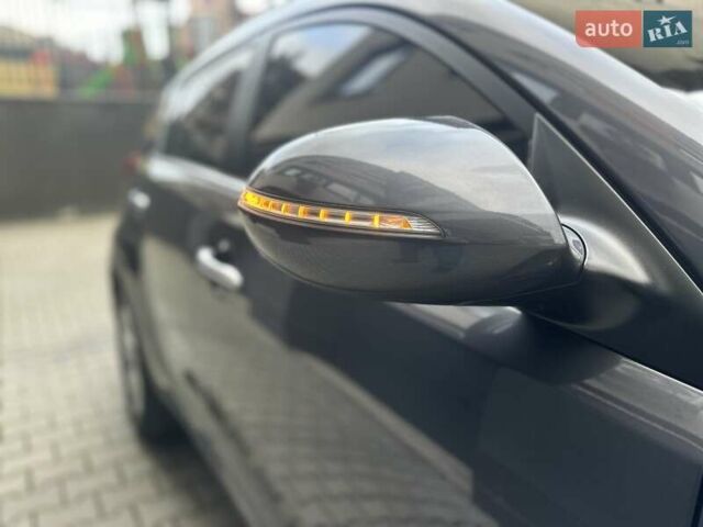 Сірий Кіа Sportage, об'ємом двигуна 2 л та пробігом 185 тис. км за 13399 $, фото 60 на Automoto.ua