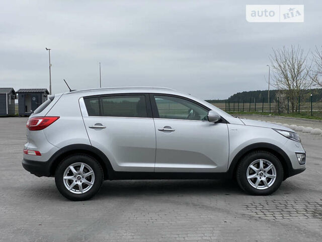 Серый Киа Sportage, объемом двигателя 2 л и пробегом 224 тыс. км за 14700 $, фото 10 на Automoto.ua