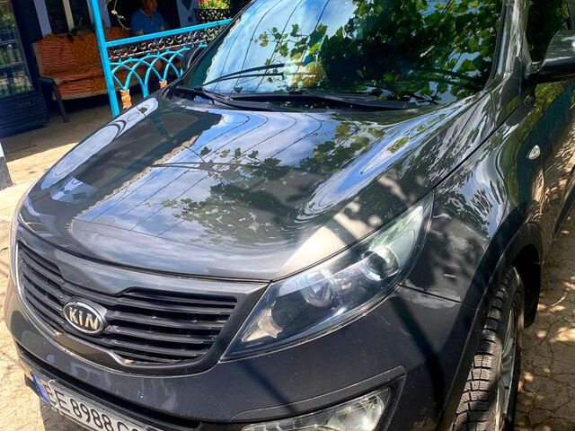 Серый Киа Sportage, объемом двигателя 1.7 л и пробегом 200 тыс. км за 12000 $, фото 12 на Automoto.ua