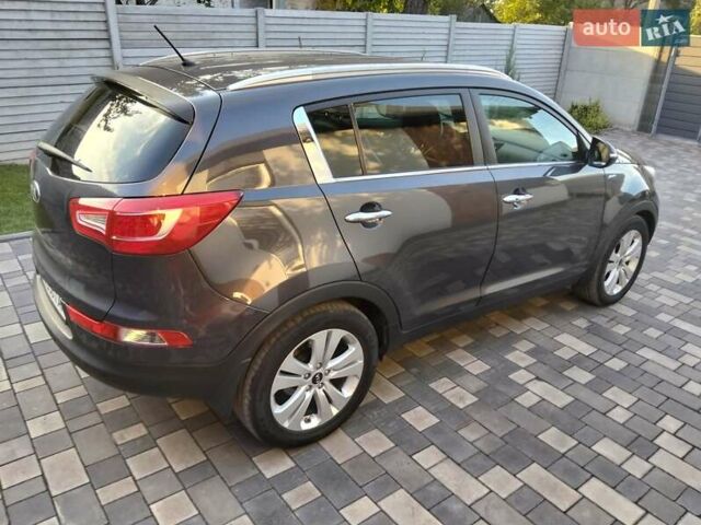 Сірий Кіа Sportage, об'ємом двигуна 2 л та пробігом 230 тис. км за 12400 $, фото 13 на Automoto.ua