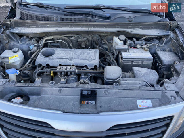 Серый Киа Sportage, объемом двигателя 2 л и пробегом 174 тыс. км за 13500 $, фото 9 на Automoto.ua