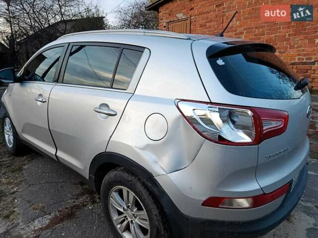Сірий Кіа Sportage, об'ємом двигуна 2 л та пробігом 180 тис. км за 4000 $, фото 6 на Automoto.ua