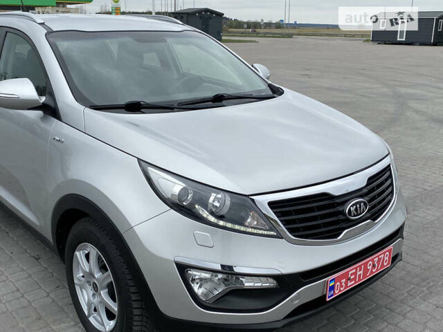 Серый Киа Sportage, объемом двигателя 2 л и пробегом 224 тыс. км за 14700 $, фото 6 на Automoto.ua