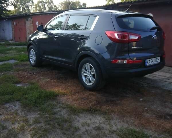 Сірий Кіа Sportage, об'ємом двигуна 1.7 л та пробігом 58 тис. км за 14800 $, фото 5 на Automoto.ua