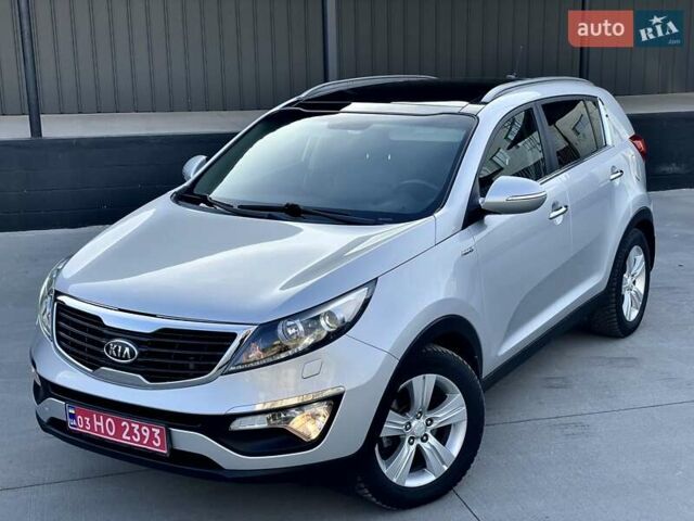 Серый Киа Sportage, объемом двигателя 2 л и пробегом 246 тыс. км за 12999 $, фото 8 на Automoto.ua