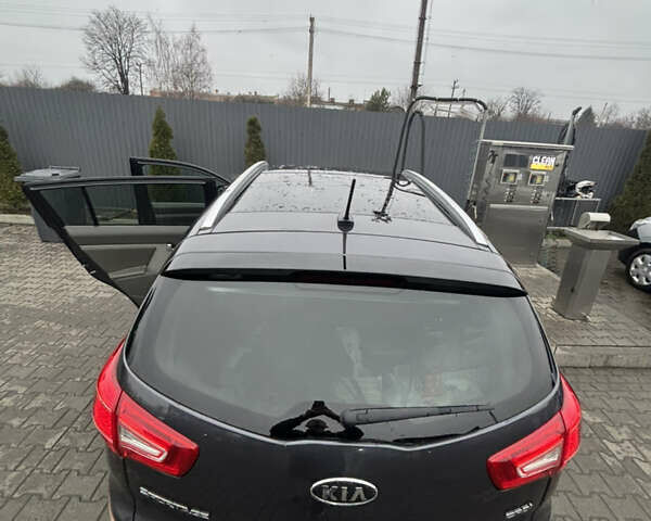 Сірий Кіа Sportage, об'ємом двигуна 2 л та пробігом 202 тис. км за 13500 $, фото 10 на Automoto.ua