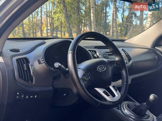 Сірий Кіа Sportage, об'ємом двигуна 2 л та пробігом 142 тис. км за 11450 $, фото 23 на Automoto.ua