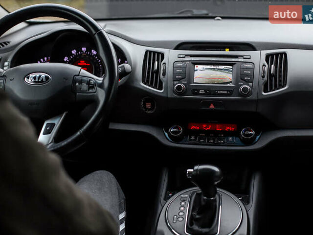 Серый Киа Sportage, объемом двигателя 2 л и пробегом 245 тыс. км за 14500 $, фото 20 на Automoto.ua