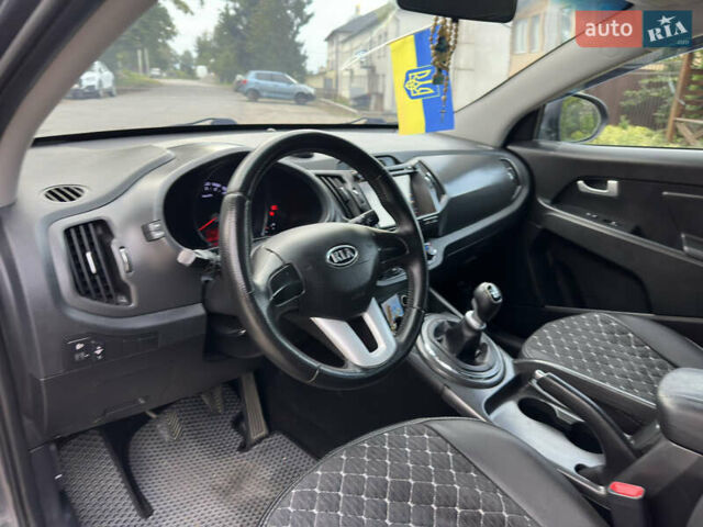 Сірий Кіа Sportage, об'ємом двигуна 1.7 л та пробігом 230 тис. км за 11450 $, фото 29 на Automoto.ua