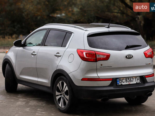 Серый Киа Sportage, объемом двигателя 2 л и пробегом 245 тыс. км за 14500 $, фото 4 на Automoto.ua