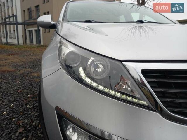 Серый Киа Sportage, объемом двигателя 1.7 л и пробегом 224 тыс. км за 11900 $, фото 60 на Automoto.ua