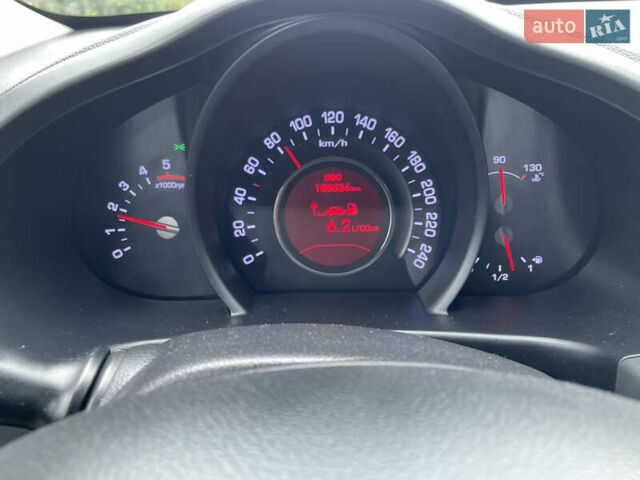 Сірий Кіа Sportage, об'ємом двигуна 1.7 л та пробігом 159 тис. км за 12950 $, фото 30 на Automoto.ua
