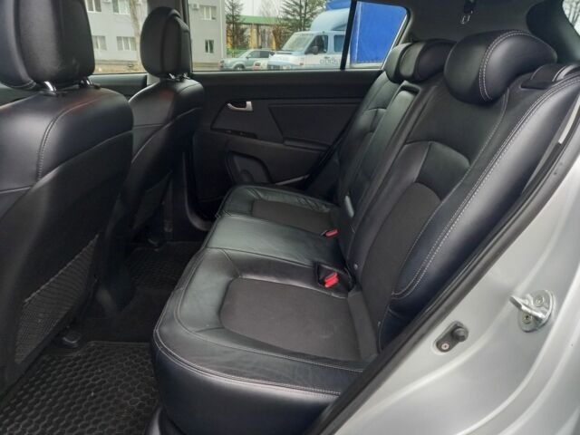 Серый Киа Sportage, объемом двигателя 1.7 л и пробегом 227 тыс. км за 11999 $, фото 18 на Automoto.ua