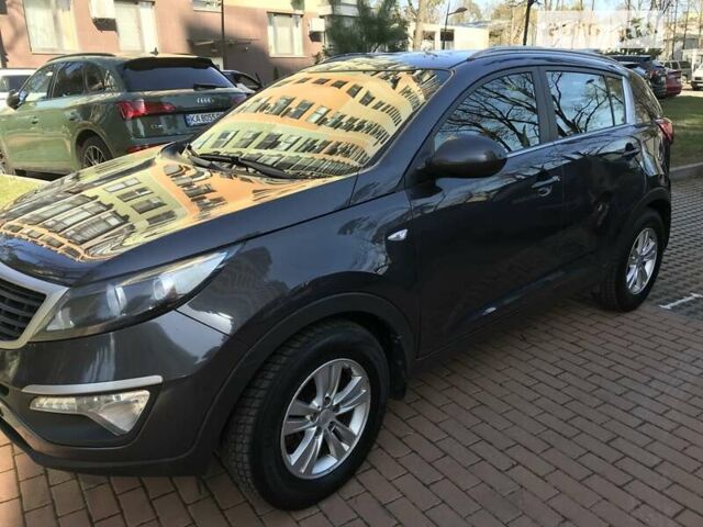 Сірий Кіа Sportage, об'ємом двигуна 1.7 л та пробігом 261 тис. км за 12299 $, фото 3 на Automoto.ua