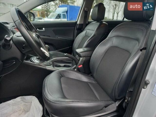 Серый Киа Sportage, объемом двигателя 1.7 л и пробегом 224 тыс. км за 11900 $, фото 73 на Automoto.ua
