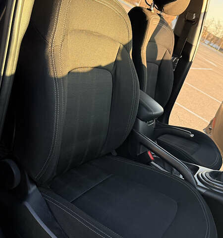 Серый Киа Sportage, объемом двигателя 1.69 л и пробегом 115 тыс. км за 12500 $, фото 17 на Automoto.ua