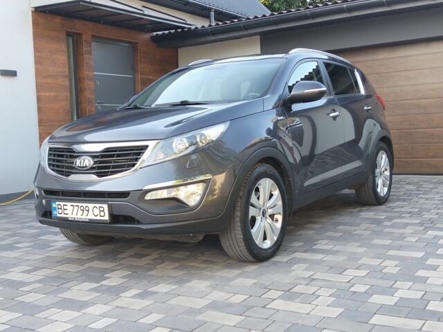 Сірий Кіа Sportage, об'ємом двигуна 2 л та пробігом 228 тис. км за 12400 $, фото 2 на Automoto.ua