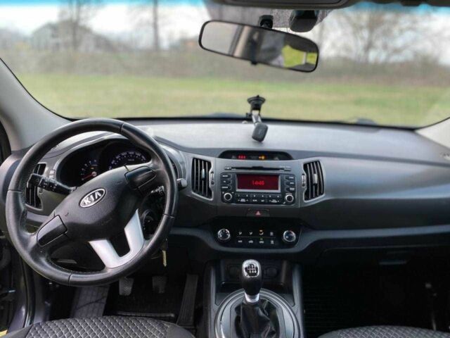 Сірий Кіа Sportage, об'ємом двигуна 1.7 л та пробігом 175 тис. км за 11600 $, фото 8 на Automoto.ua