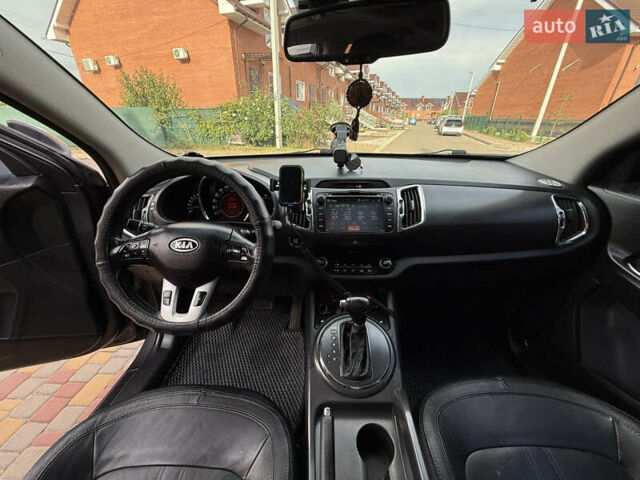 Серый Киа Sportage, объемом двигателя 2 л и пробегом 166 тыс. км за 15999 $, фото 19 на Automoto.ua