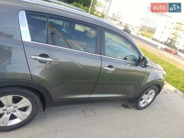 Серый Киа Sportage, объемом двигателя 2 л и пробегом 182 тыс. км за 14650 $, фото 19 на Automoto.ua