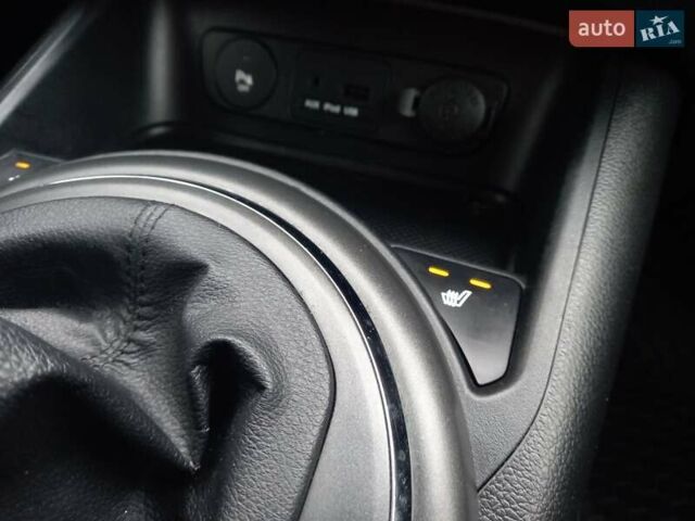 Серый Киа Sportage, объемом двигателя 1.7 л и пробегом 224 тыс. км за 11900 $, фото 5 на Automoto.ua