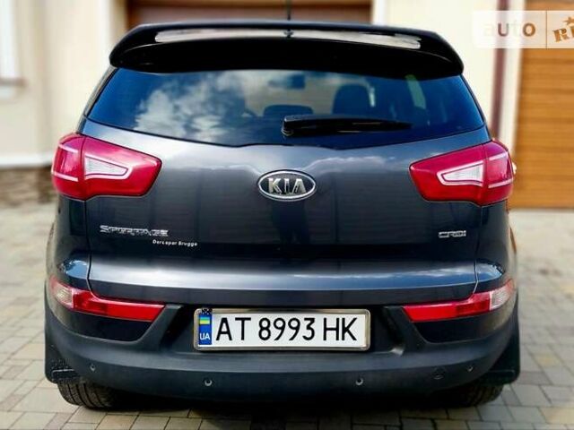 Сірий Кіа Sportage, об'ємом двигуна 1.7 л та пробігом 116 тис. км за 14300 $, фото 5 на Automoto.ua