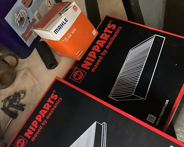 Серый Киа Sportage, объемом двигателя 2.36 л и пробегом 155 тыс. км за 12000 $, фото 4 на Automoto.ua