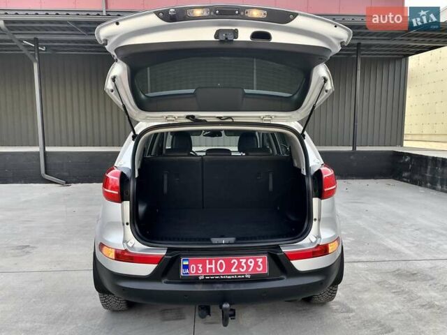 Серый Киа Sportage, объемом двигателя 2 л и пробегом 246 тыс. км за 12999 $, фото 87 на Automoto.ua