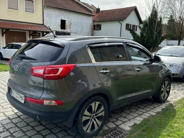 Серый Киа Sportage, объемом двигателя 2 л и пробегом 99 тыс. км за 14600 $, фото 6 на Automoto.ua